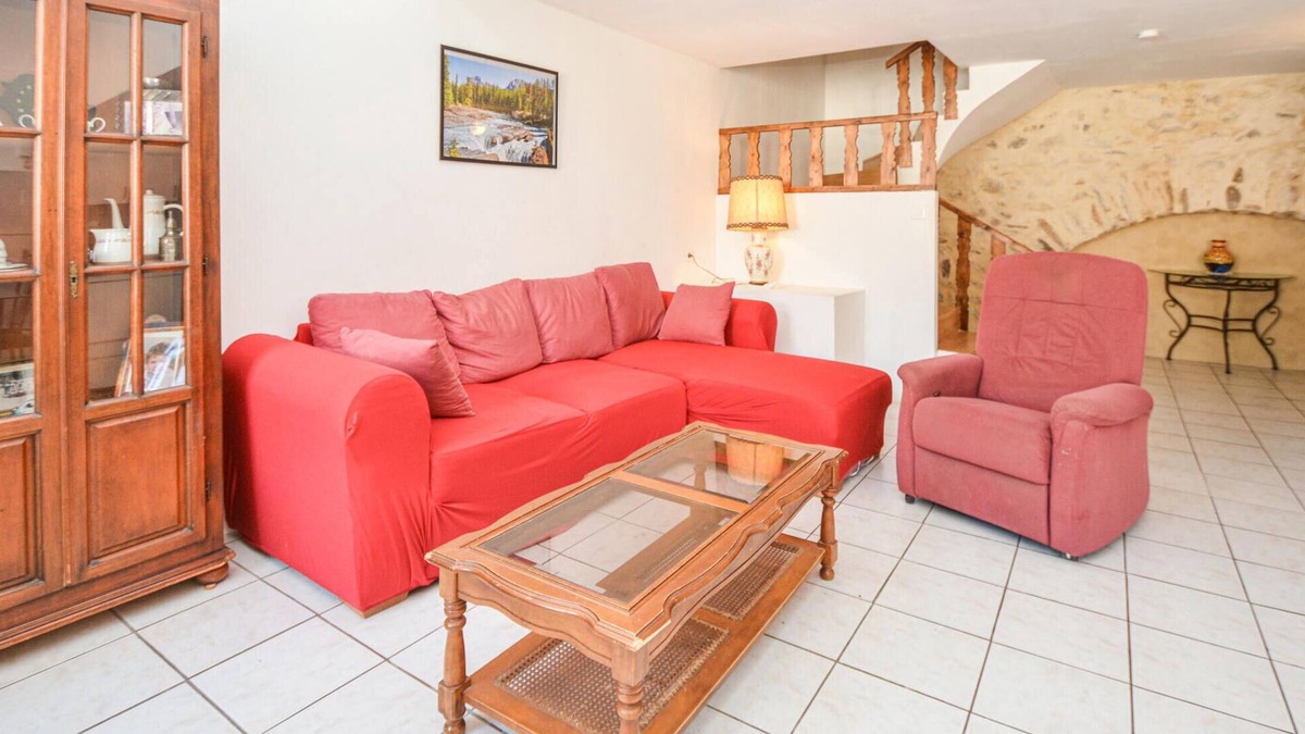Cessenon-sur-Orb House | 2 bedroom nice home in Cessenon sur Orb