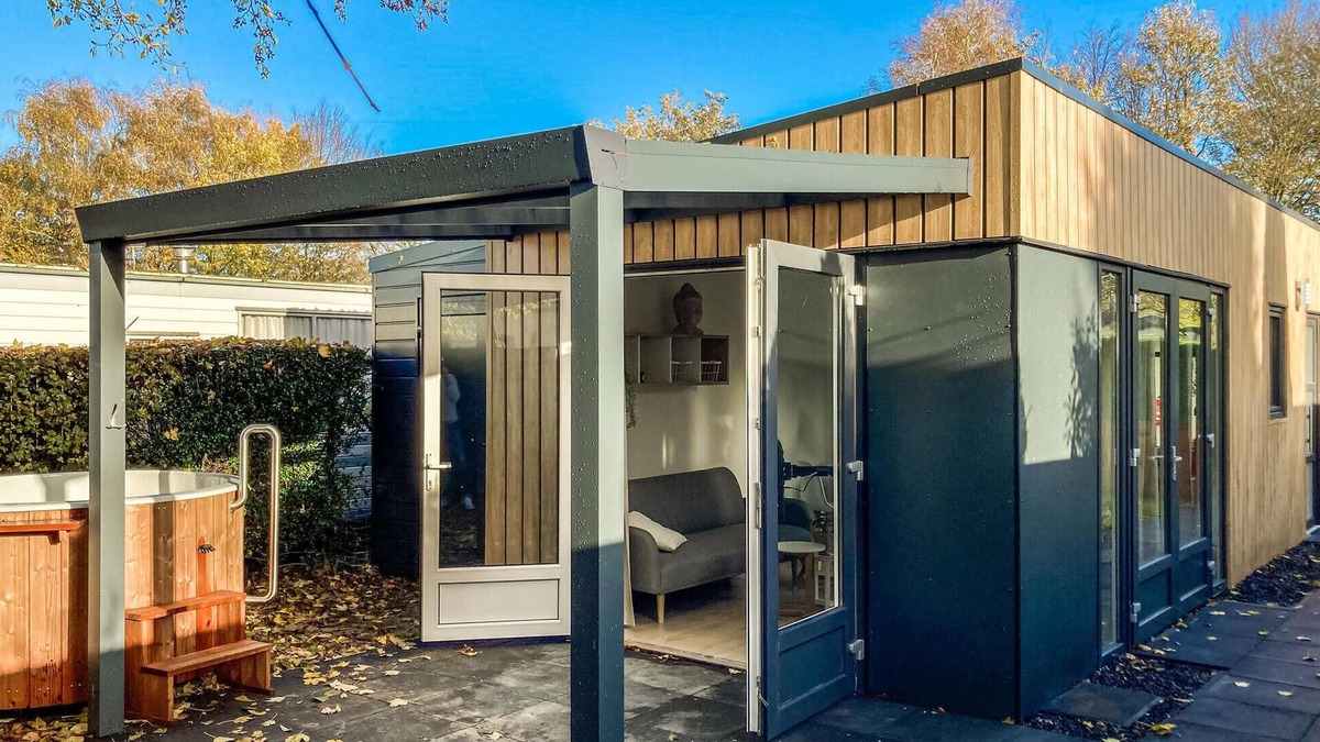 Heinkenszand House | 2 bedroom nice home in Heinkenszand