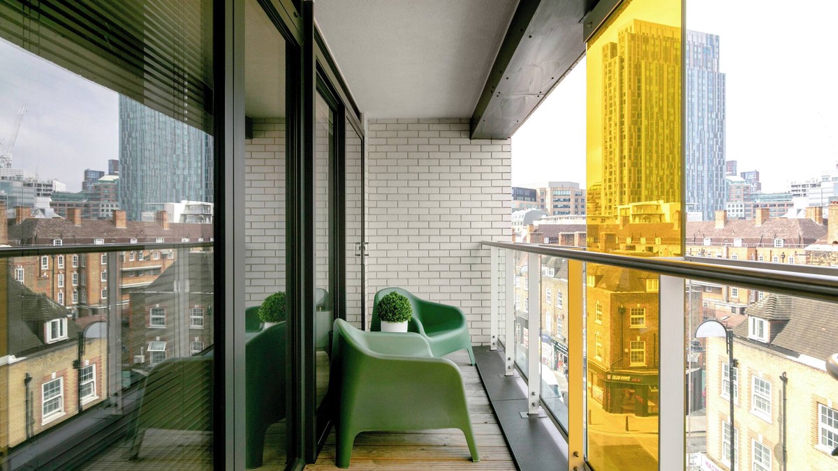 Spitalfields Apartment | 2-bedroom Penthouse apartment in cool London