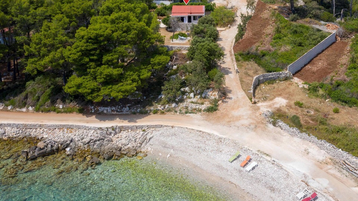 Sucuraj House | 2 bedroom pet friendly home in Sucuraj