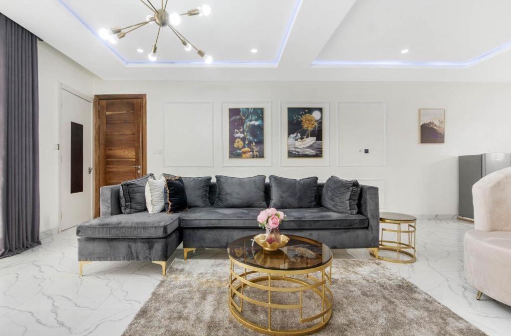 Ogombo Apartment | 2 bedroom Shortlet apartment at Lekki