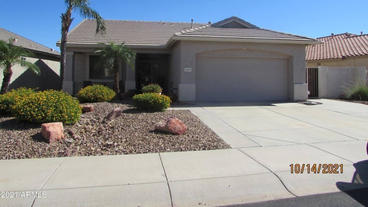 Arizona Traditions Apartment | 2 Bedroom Single family 219859 by Houzlet