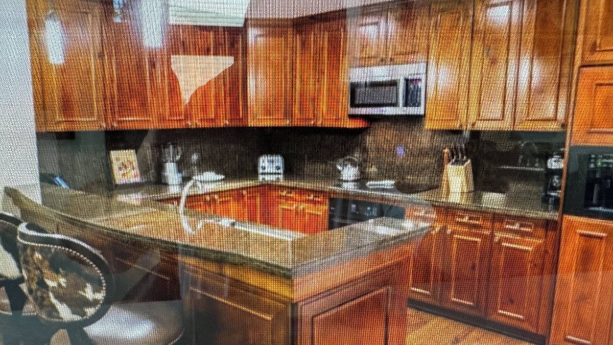 Aspen Condo | 2-bedroom ski in/out condo in Aspen, Colorado at the Ritz Carlton