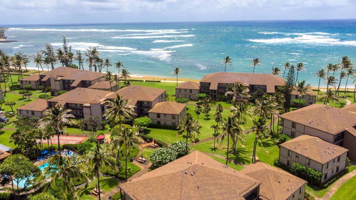 Wailua Villa | 2-bedroom Sleeps 6 Villa in enchanting Kapaʻa, HI at PONO KAI RESORT