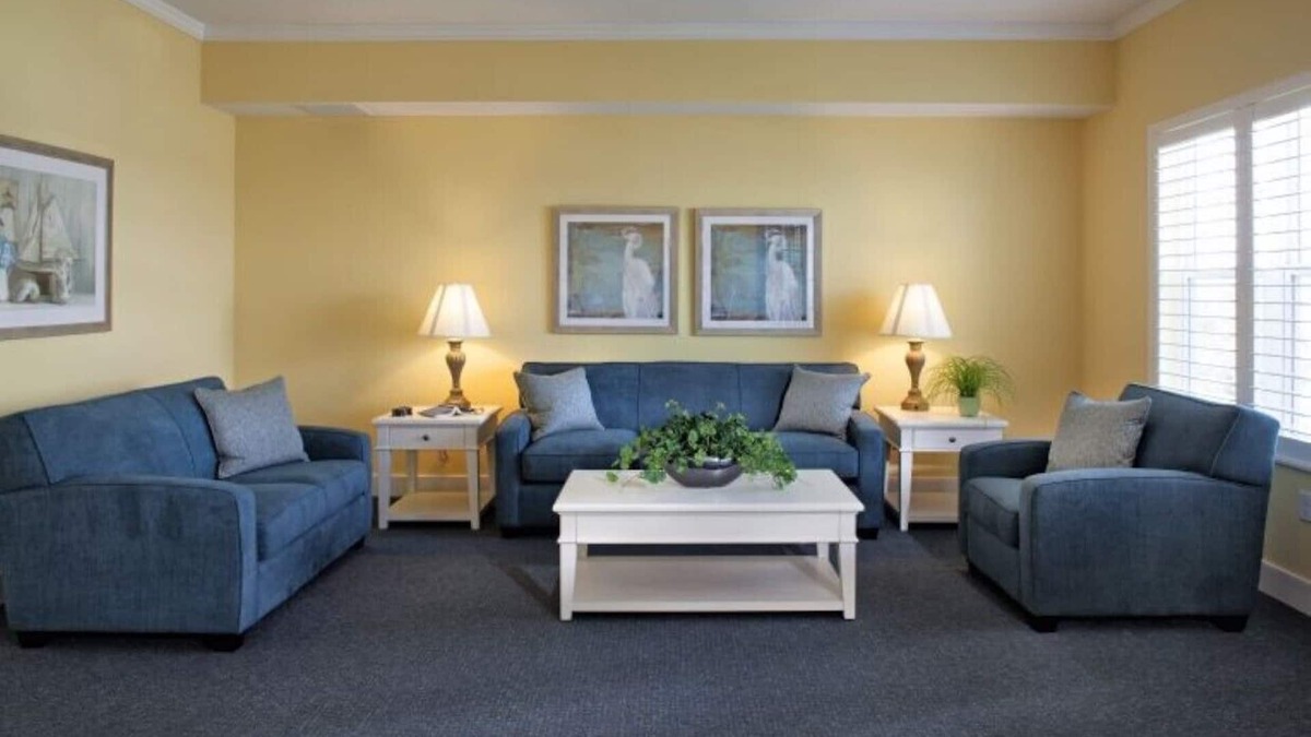 Palmetto Dunes Condo | 2 Bedroom Spinnaker BlueWater Resort & Marina 18th - 25th April