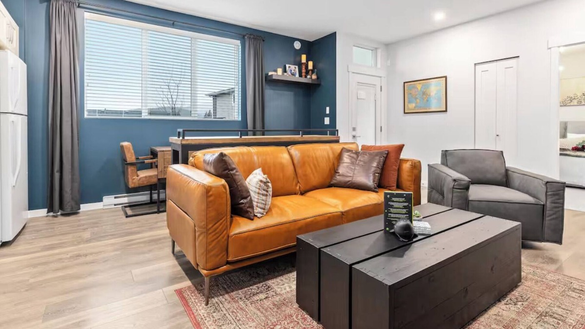 Burke Mountain Condo | 2 Bedroom Suite with Oled TV