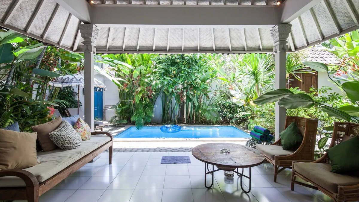 Dewi Sri Villa | 2 BedRoom Villa Hideaways Seminyak