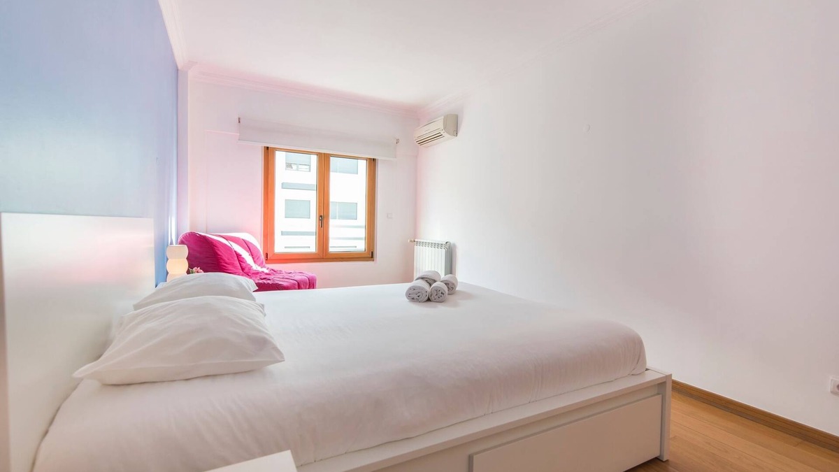 Falca Apartment | 2 Bedroom W/Garage Family Wonder