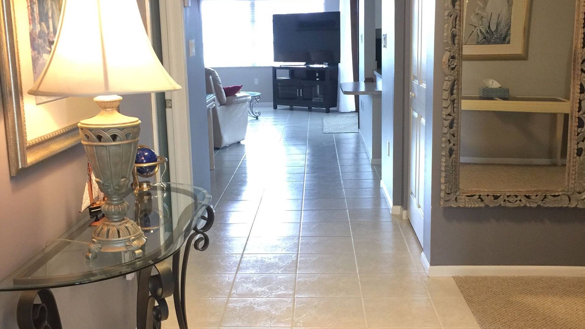 Edgewater House | 2 bedrooms, 2 baths with pool on canal, walking distance to Beach Park