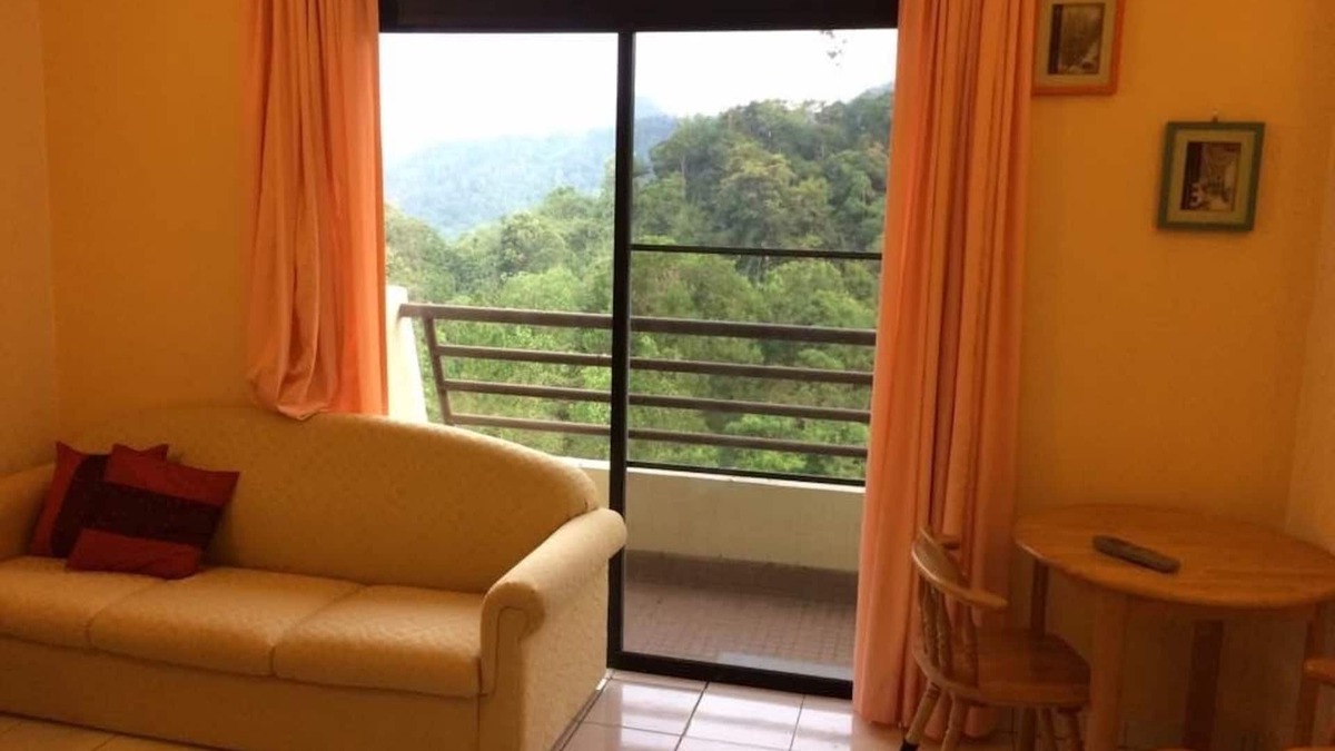 Genting Highlands House | 2 Bedrooms Apartment by Paul