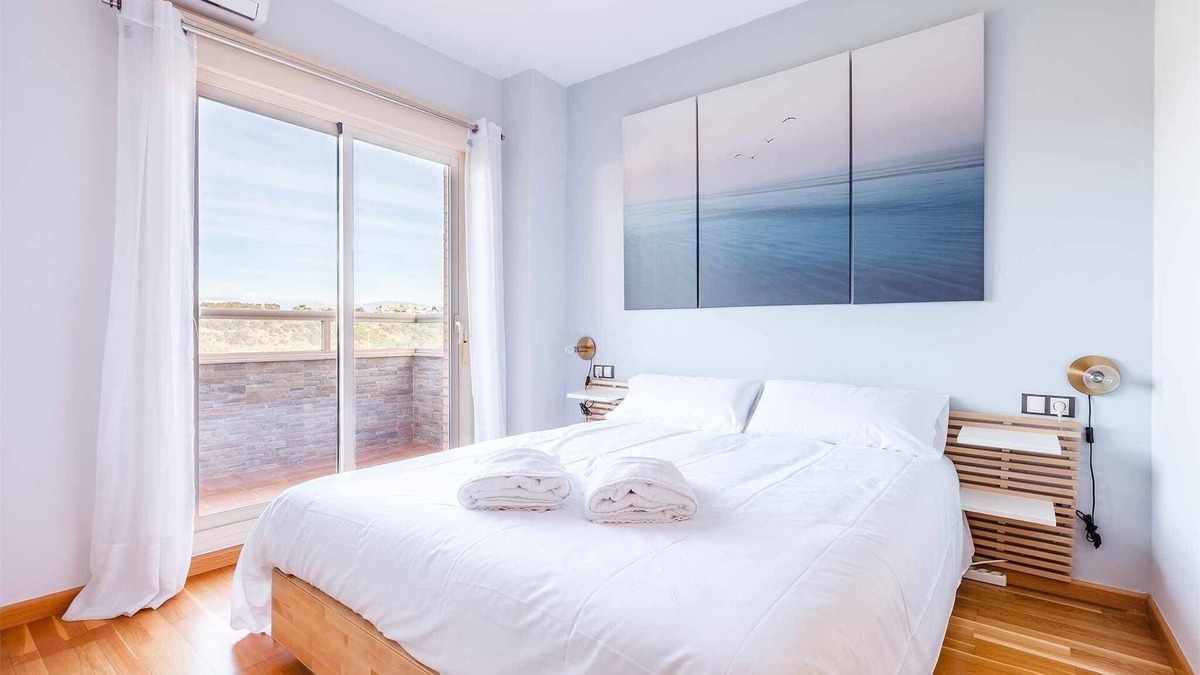 Torre del Mar Apartment | 2 Bedrooms Apartment In Torre Del Mar