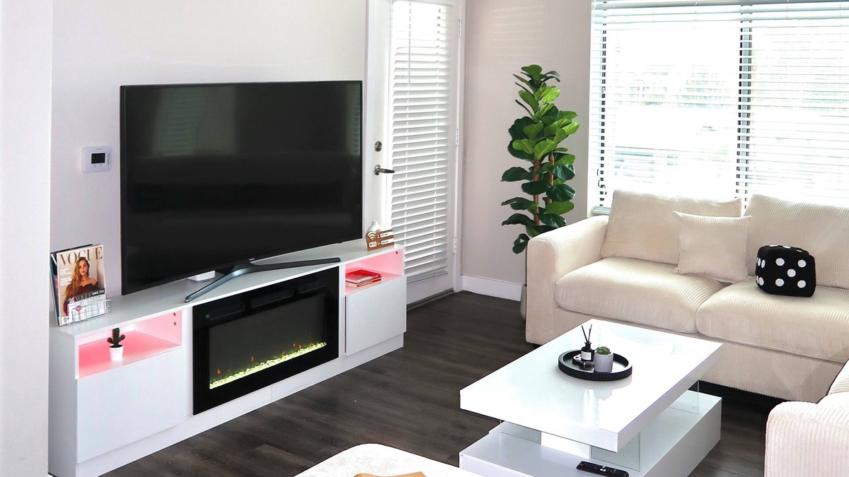 Riverside Apartment | 2 Bedrooms Lakeview Loft. Walk to Mill Ave & ASU.