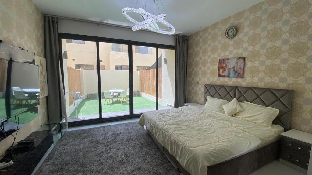 Dubai Villa | 2-Bedrooms TownHouse Villa dxb Gplus1