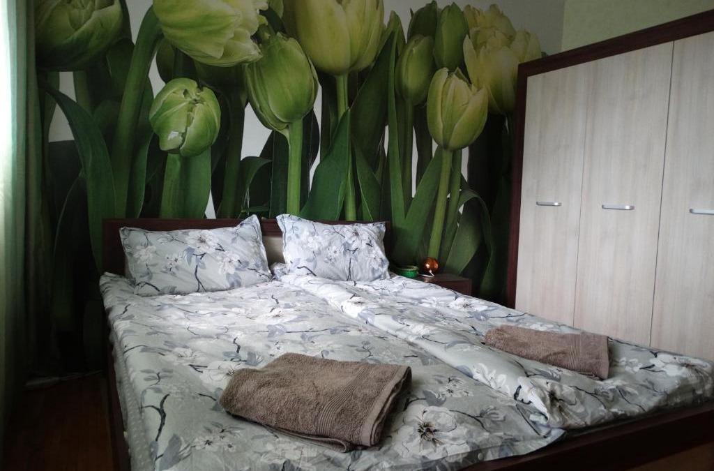 Sofia House | 2 Bedrooms with private Bath and balcony near the Airport