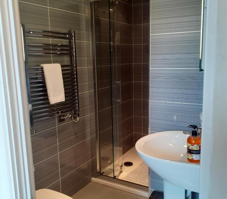 Llangollen House | 2 Bodwen Villas
