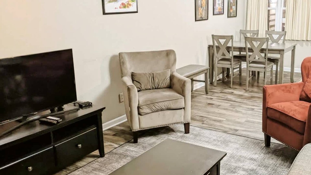Notre Dame Condo | 2 Br 2 b Condo at Unv of Notre Dame, Short and long term stays welcome! ND Foot