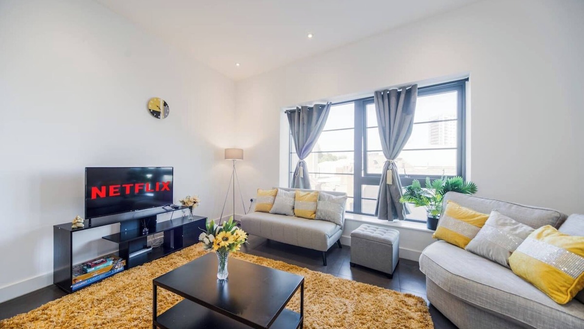 Woolwich Riverside Apartment | 2 BR flat|Parking|ExcelFast Trains|O2|Riv… - 18460