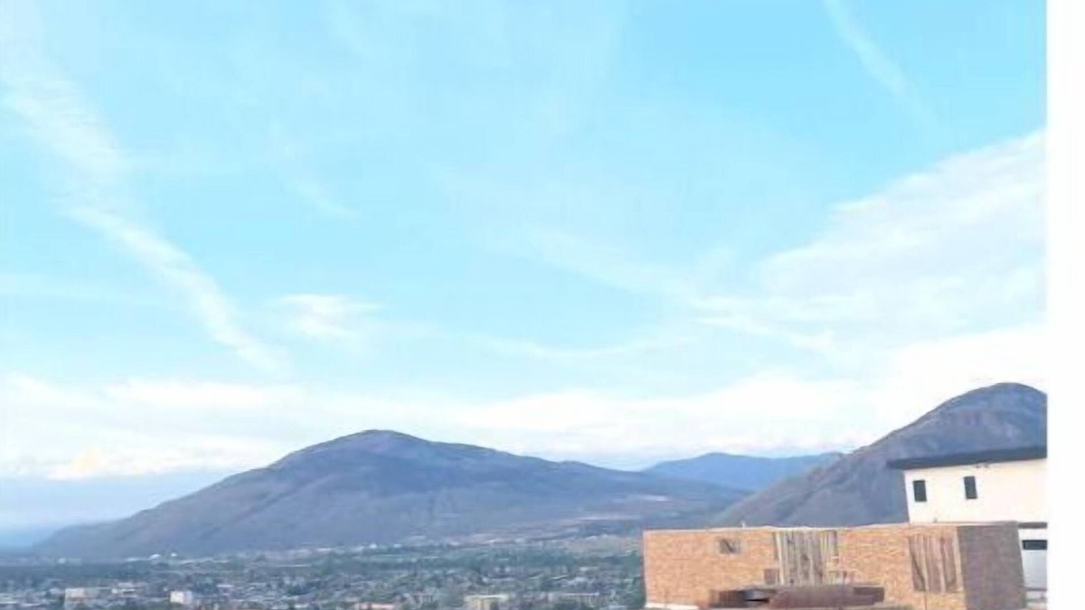 Kamloops House | 2 BR Guest suite near TRU