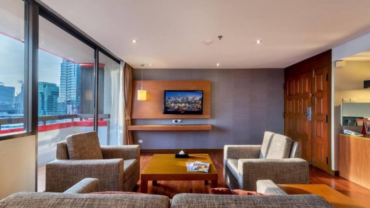 Thung Maha Mek Condo | 2 BR/Lumpini/PR/Monthly
