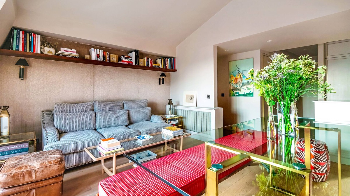 Chelsea Apartment | 2 BR refurbishhed penthouse - Sloane Square Chelsea