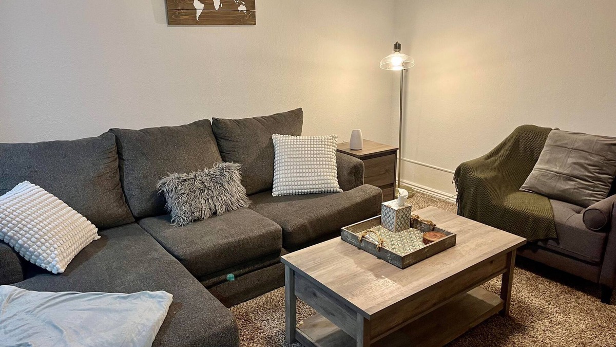 Westminster House | 2 BR Suite btwn Denver & Boulder