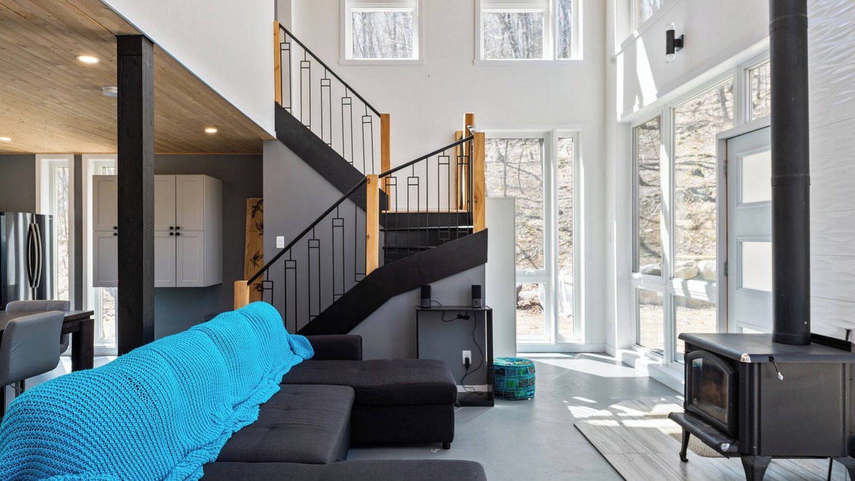 Grenville-sur-la-Rouge Ski Chalet | 2 chalets close to each other