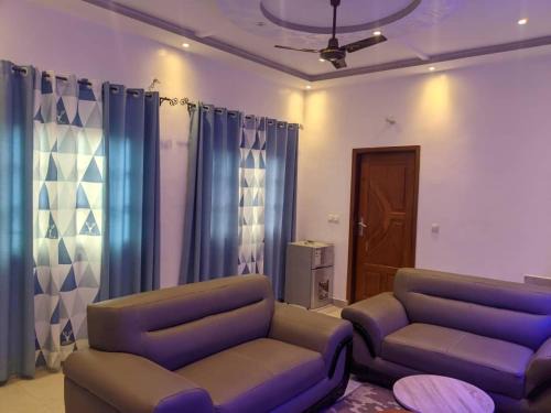 Abomey-Calavi Apartment | 2 chambre salon avec vue sur la Mer