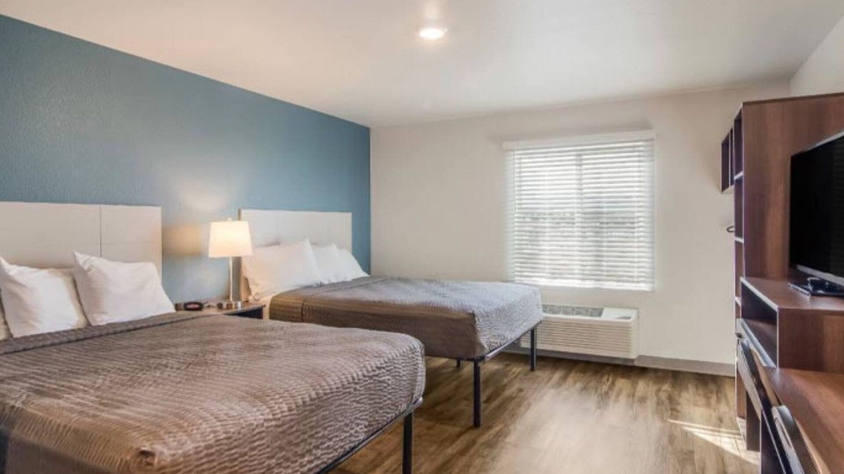 Dupont House | 2 Convenient Rooms w/Fully Equipped Kitchen and Living Room | Near Downtown
