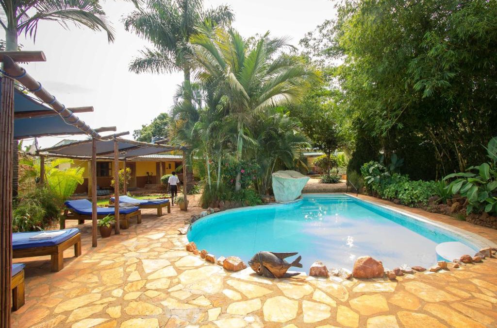 Jinja Hotel | 2 Friends Guest House