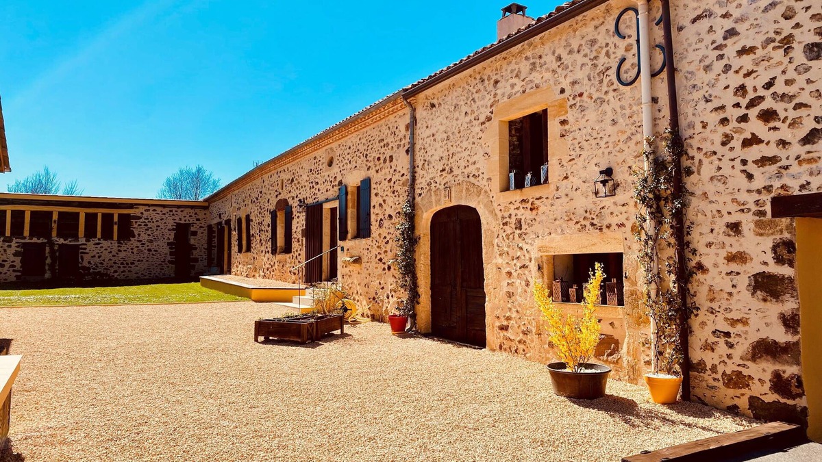 Capdrot House | 2 Gites with Aircon and Private Heated Salt 10x4 Pool - 40 Mins Bergerac
