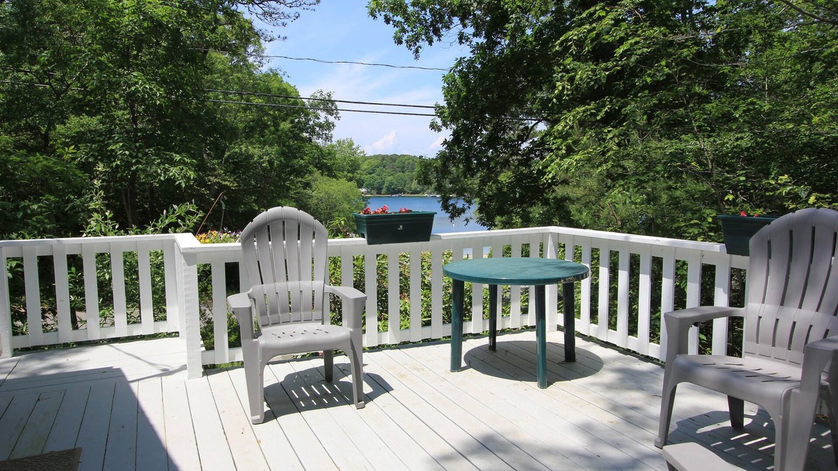Mashpee Cottage | 2 John Ewer Rd - Cozy cottage near Peters Pond w. water view & A/C