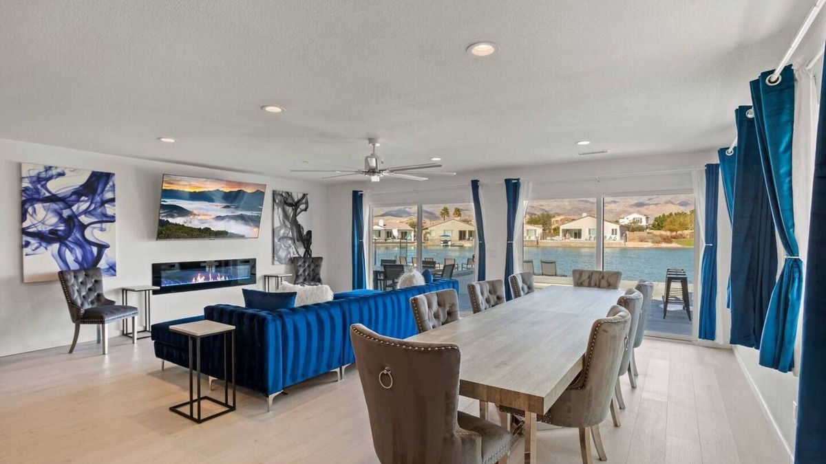Terra Lago House | 2 Lakeview Villas 8BR, 14 Beds, 24 Guests