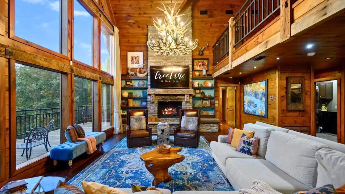 Broken Bow Cabin | 2 Luxe Cabins | Game Rooms | Outdoor Games