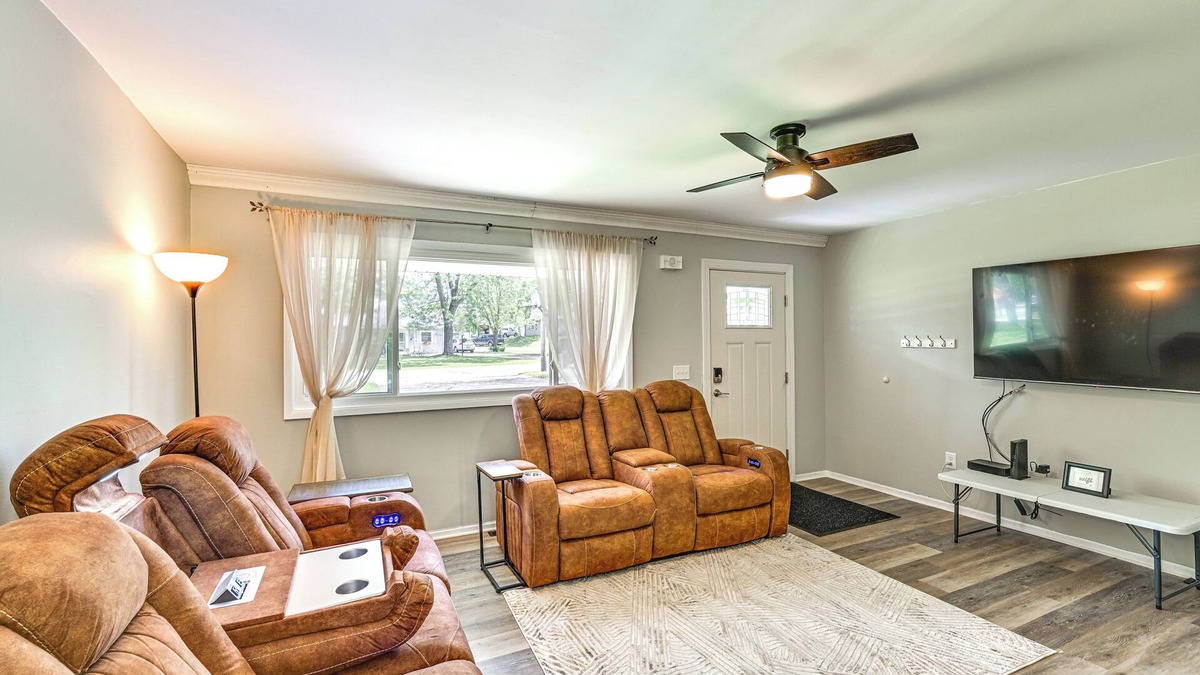 Warsaw House | 2 Mi to Dtwn: Family Home in Warsaw!