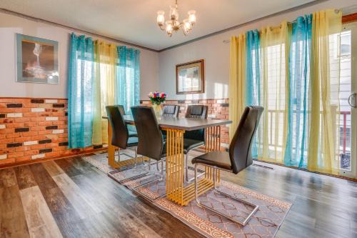 North End House | 2 Mi to Dtwn St Paul Home with Private Deck and Yard!