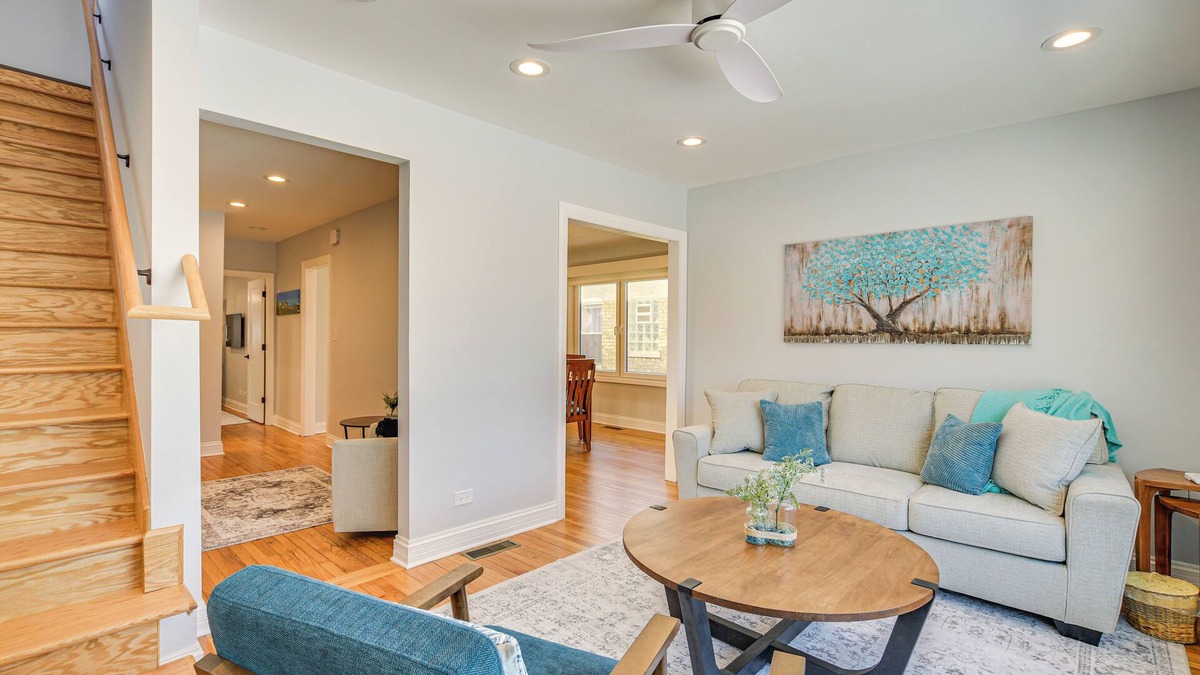 Evanston House | 2 Mi to Northwestern: Updated Home w/Game Room!