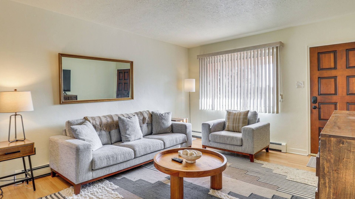 Sandia Ridge House | 2 Mi to UNM Campus: Home in Quiet Area of ABQ
