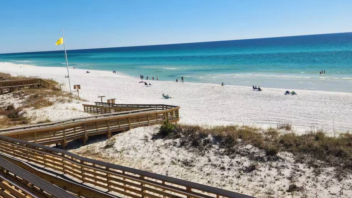 Miramar Beach House | 2 min 2 Private Beach* House with Pool & Golf Cart
