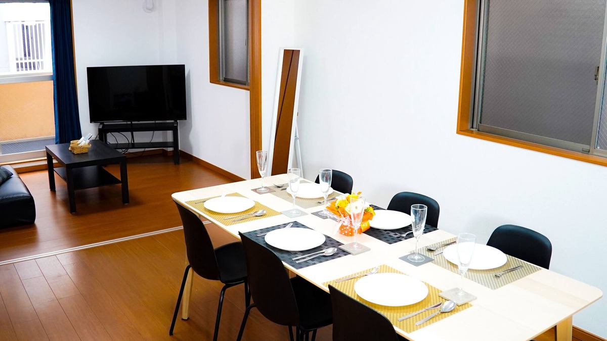 Minato House | [2 minutes from Station] 10 minutes to USJ Solaniwa Onsen Namba Umeda!