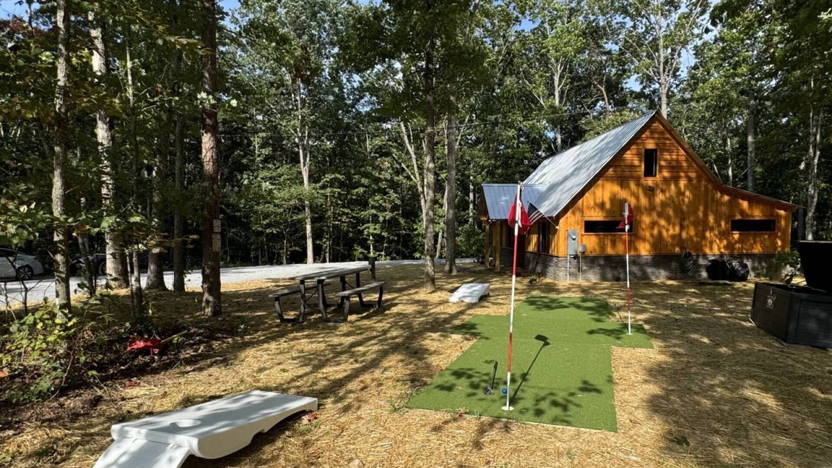 Rising Fawn Cabin | 2 Mountain Cabins - Each with a hot tub, fire pit and covered patio - putting green & corn hole
