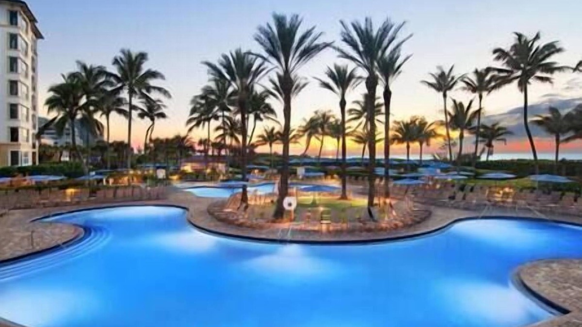 Hunt Club Resort | 2| Ocean Pointe | Marriott | Pool | Lux Resort | Beachfront