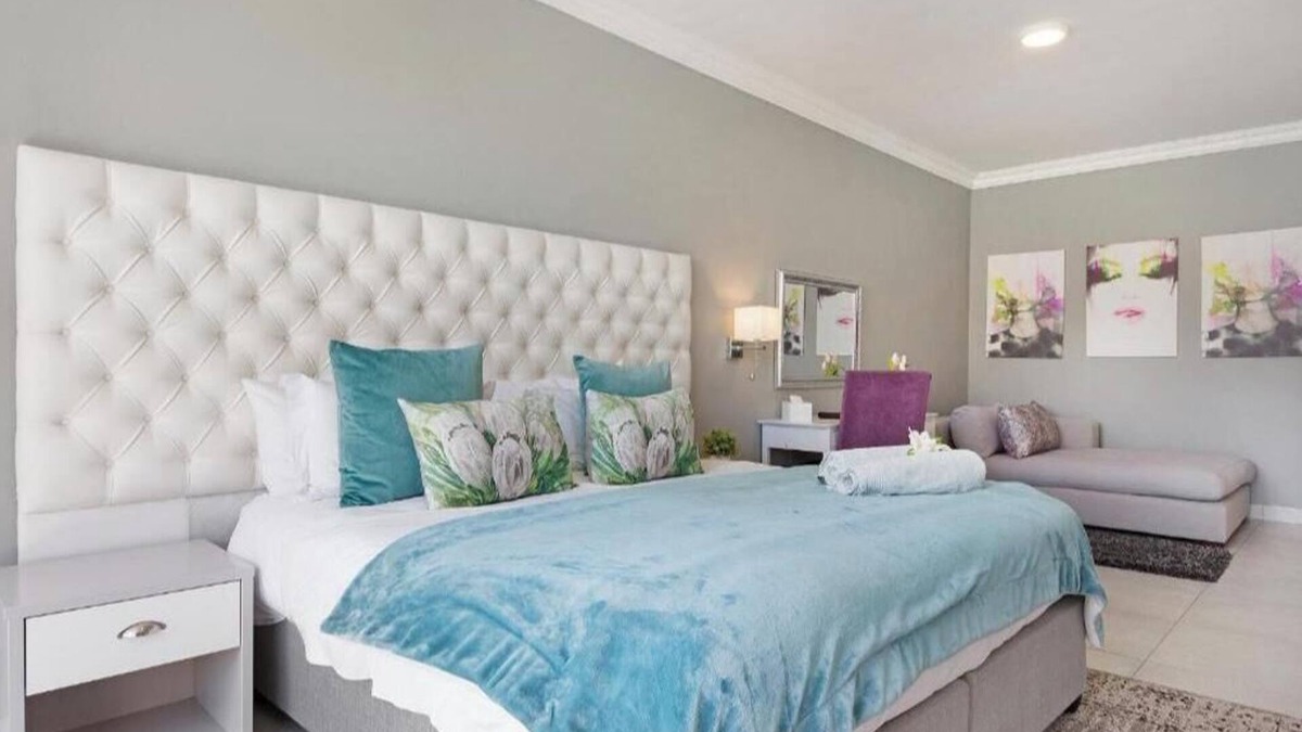 Tokai House | 2 On Lismore Guesthouse 17