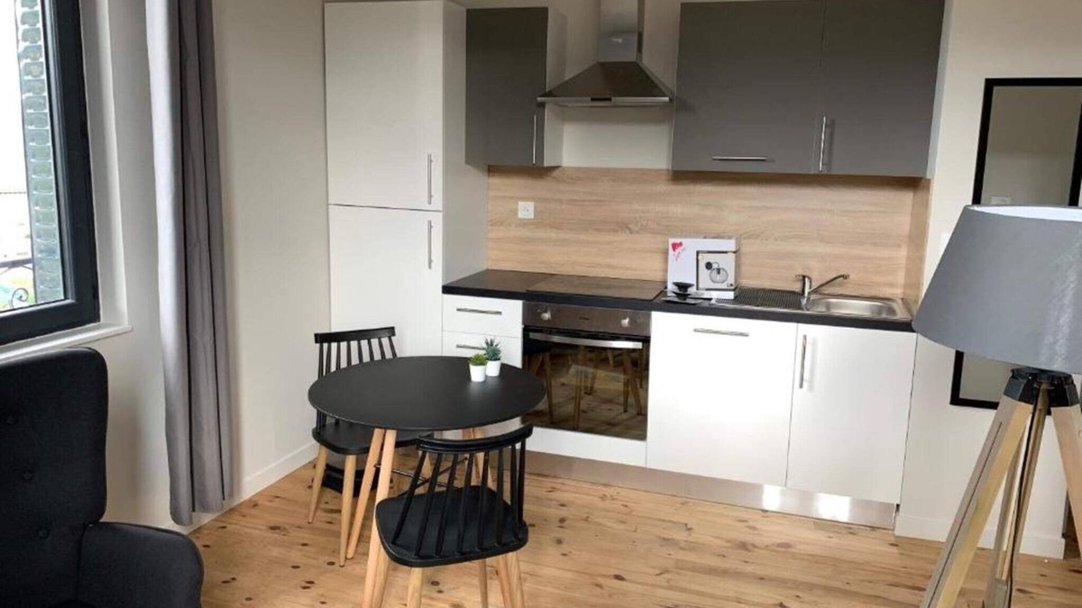Chatel-Guyon Apartment | 2-person air-conditioned 1-bedroom apartment near Aïga Resort Grand Suchet 201