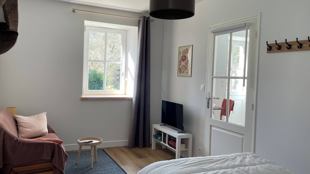 Querrien House | 2 person gîte rental - Bretagne Finistère Sud - water mill