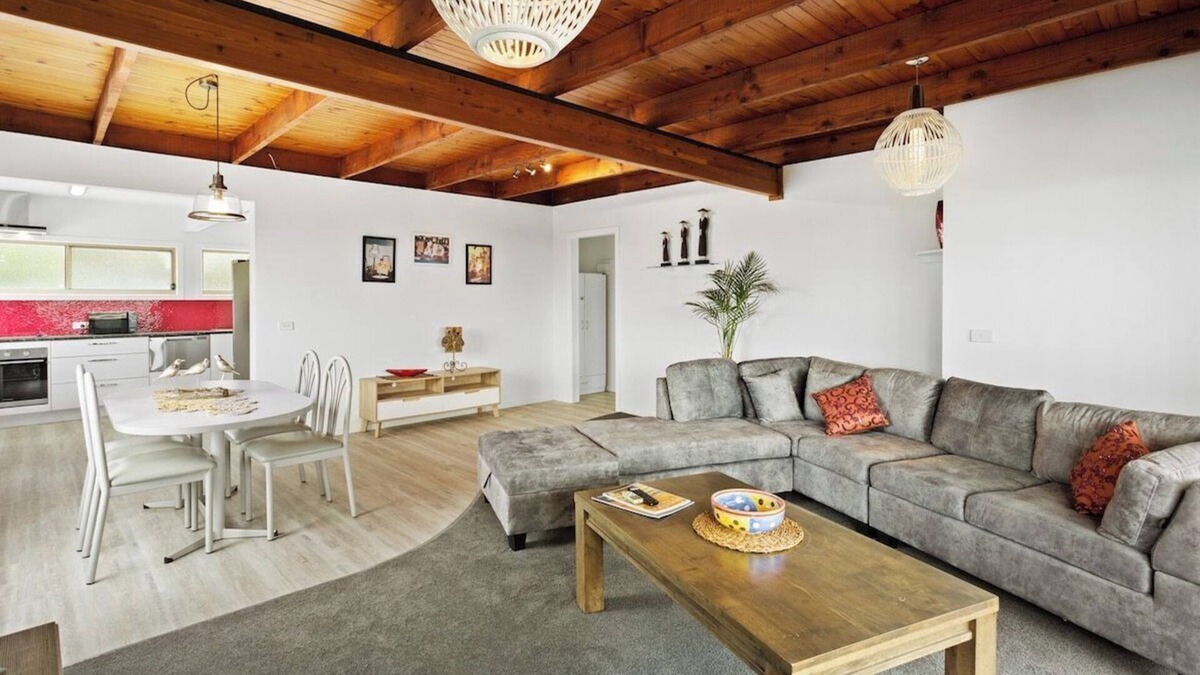 Surf Beach Apartment | 2-Person Surf Beach Studio App