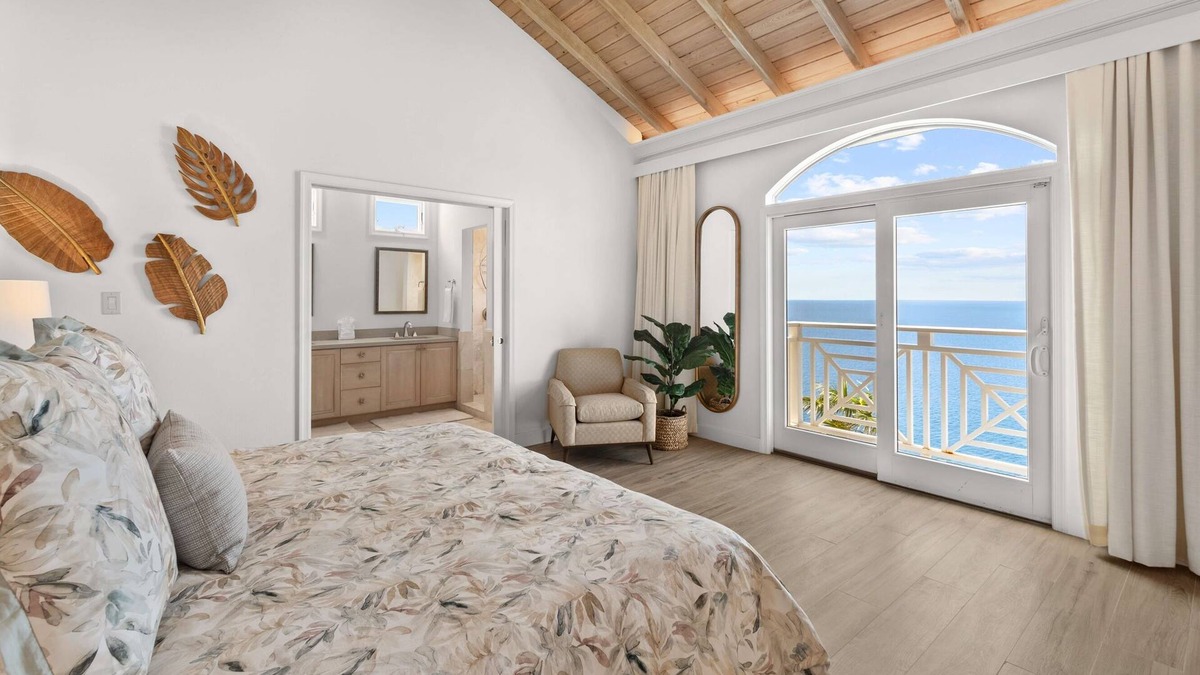 Estate Lovenlund House | 2 Primary Bedrooms - POOL - Sleeps 10!