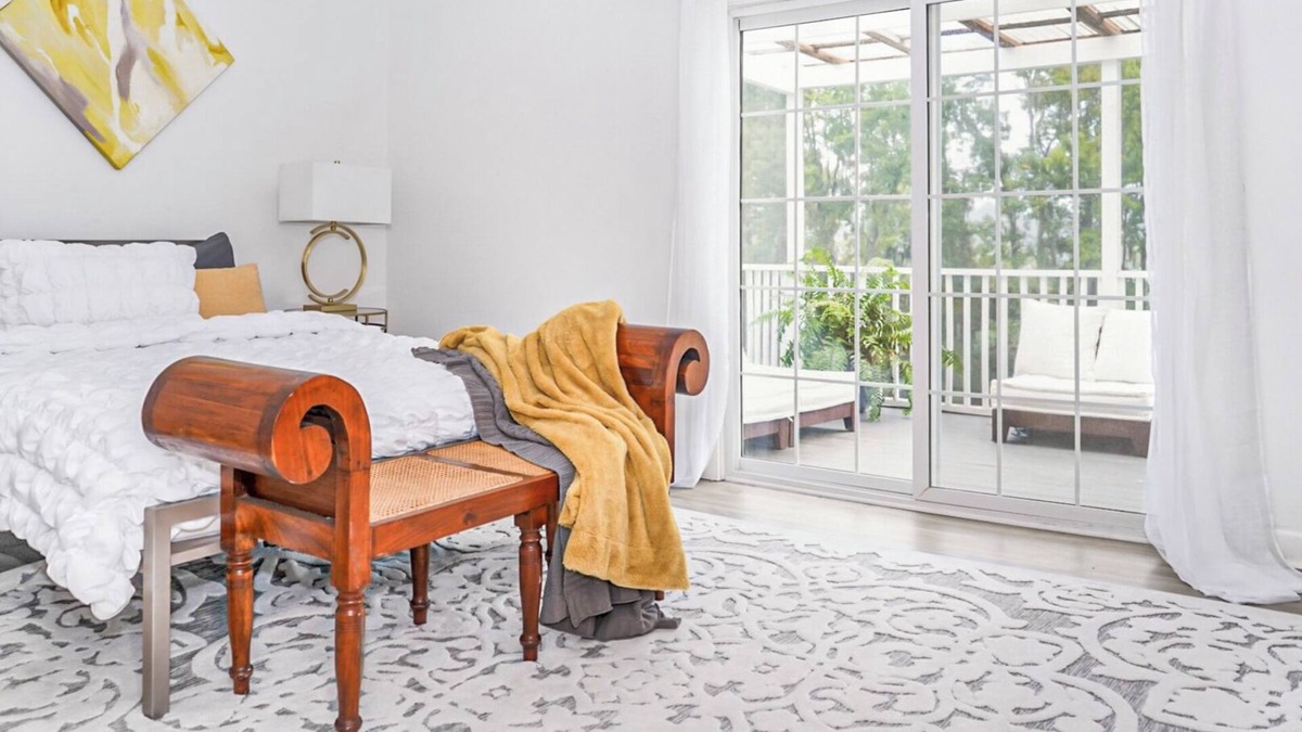 Hanahan House | 2 Private Balconies ° Fire Place ° BBQ