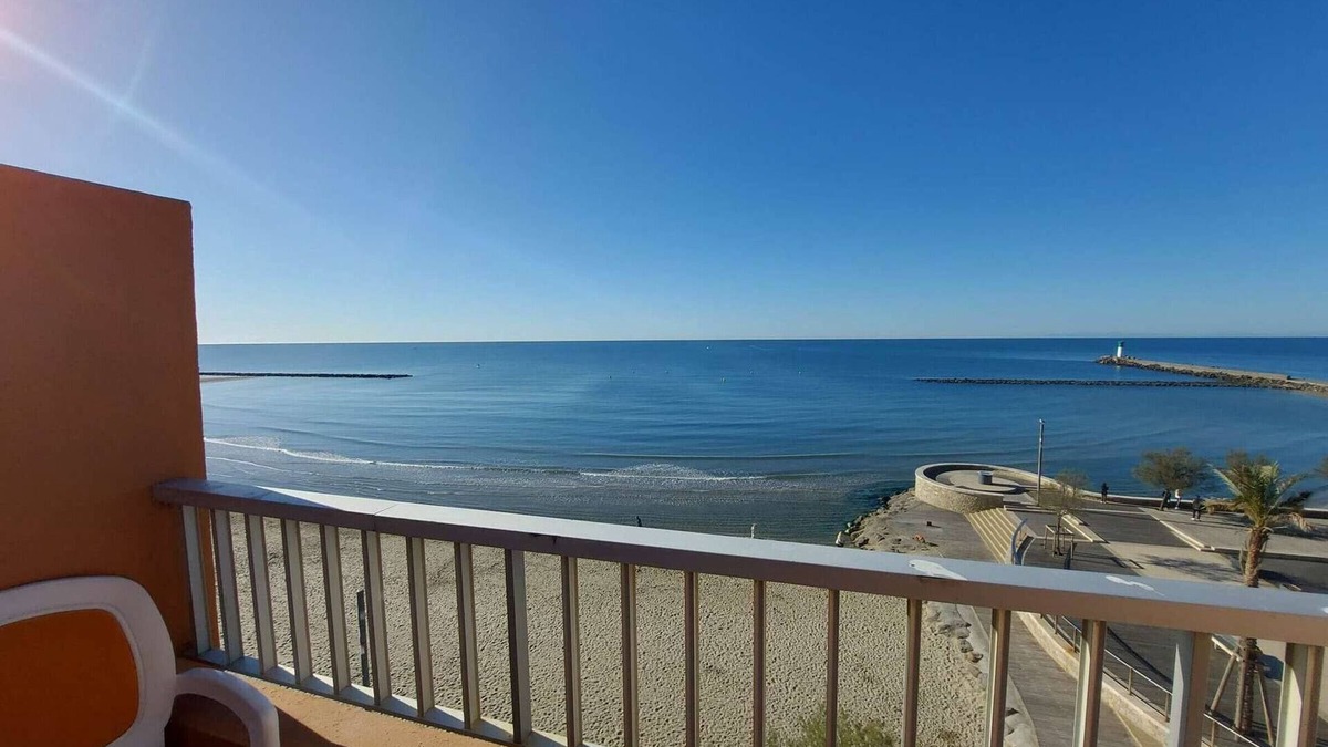 Le Grau-dʼAgde Apartment | 2-room apartment with terrace and private parking, Grau d'Agde