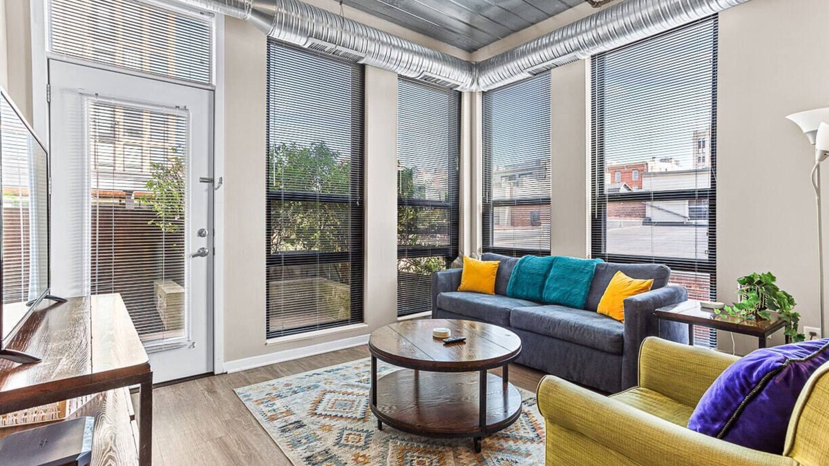 Old West Side Apartment | 2 Separate 2BR Units Near Big House & Downtown