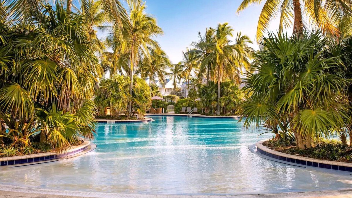 Marathon House | 2 Spacious Rooms in Beachfront Resort w/Lagoon-styled Pool & Free Parking